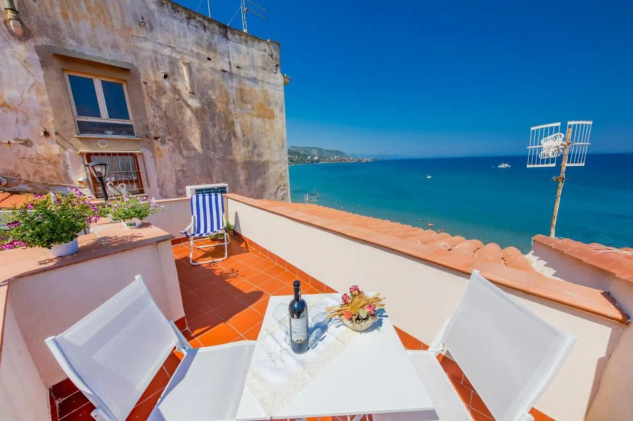 Marechiaro House Apartment Cefalu 0*,